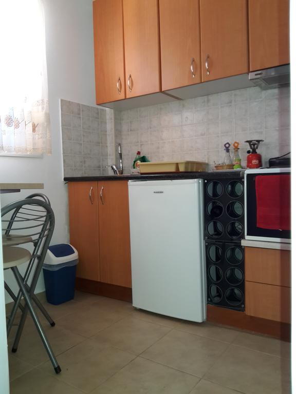 Rodon Apartments Tsoukaladhes Luaran gambar