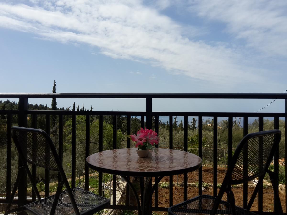 Rodon Apartments Tsoukaladhes Luaran gambar